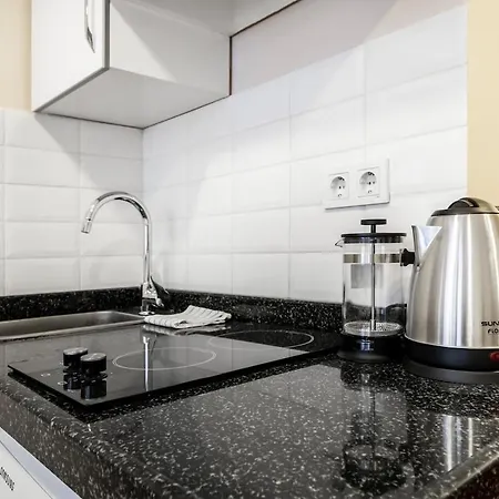 Fabulous Studio Wac In Friendly Neighborhood * Estambul